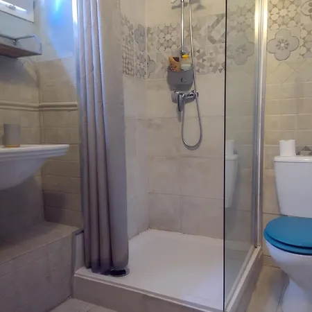 Meuble En Plein Centre De 巴斯蒂亚