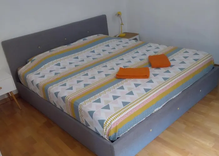 Appartement Meuble En Plein Centre De